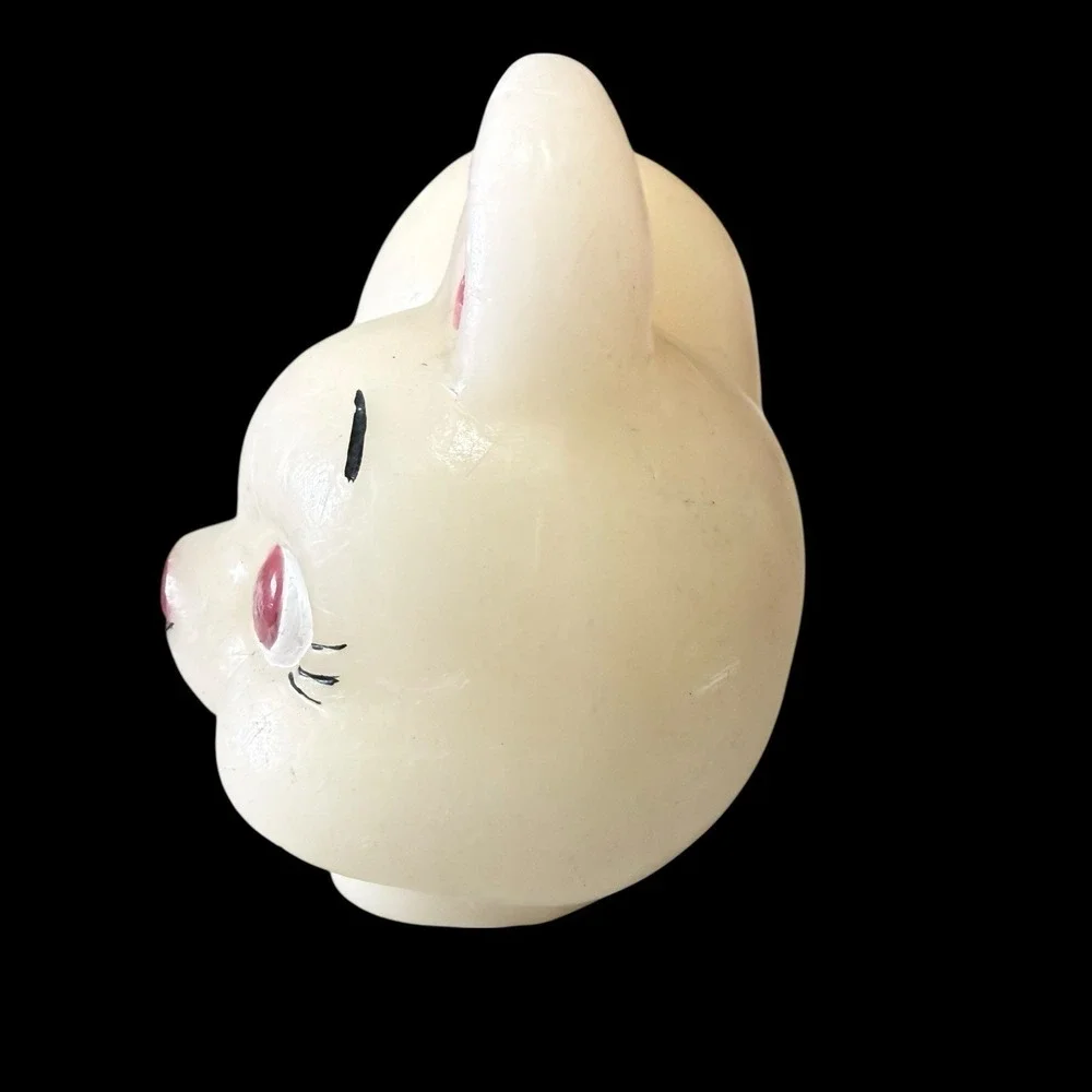 Vtg Unbranded Scuplted‎ Easter Bunny Rabbit Shaped Candle Unscented White & Pink